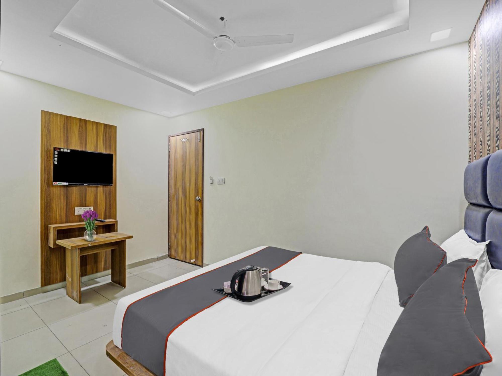 Hotel O Hill View فَدودارا المظهر الخارجي الصورة